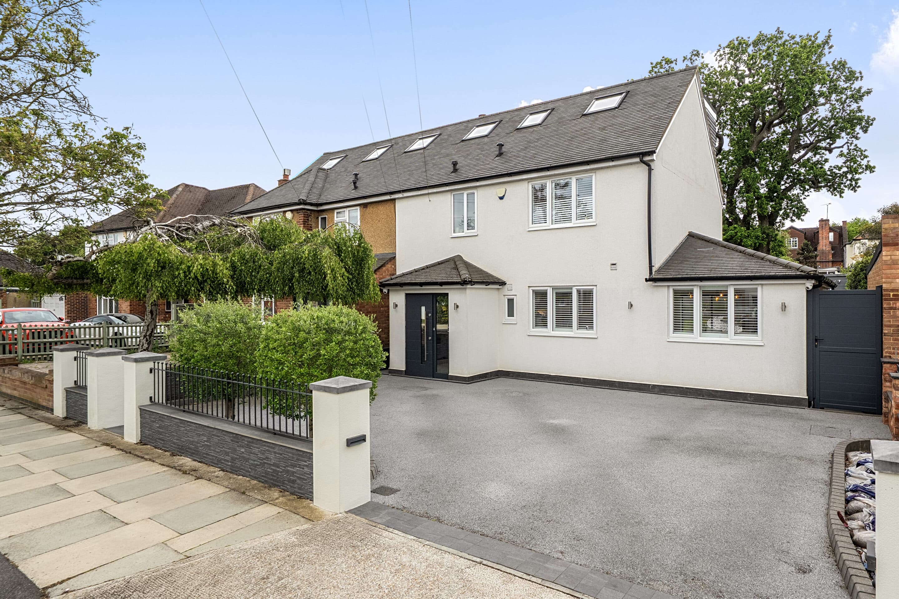 Evelyn Avenue, Ruislip, HA4