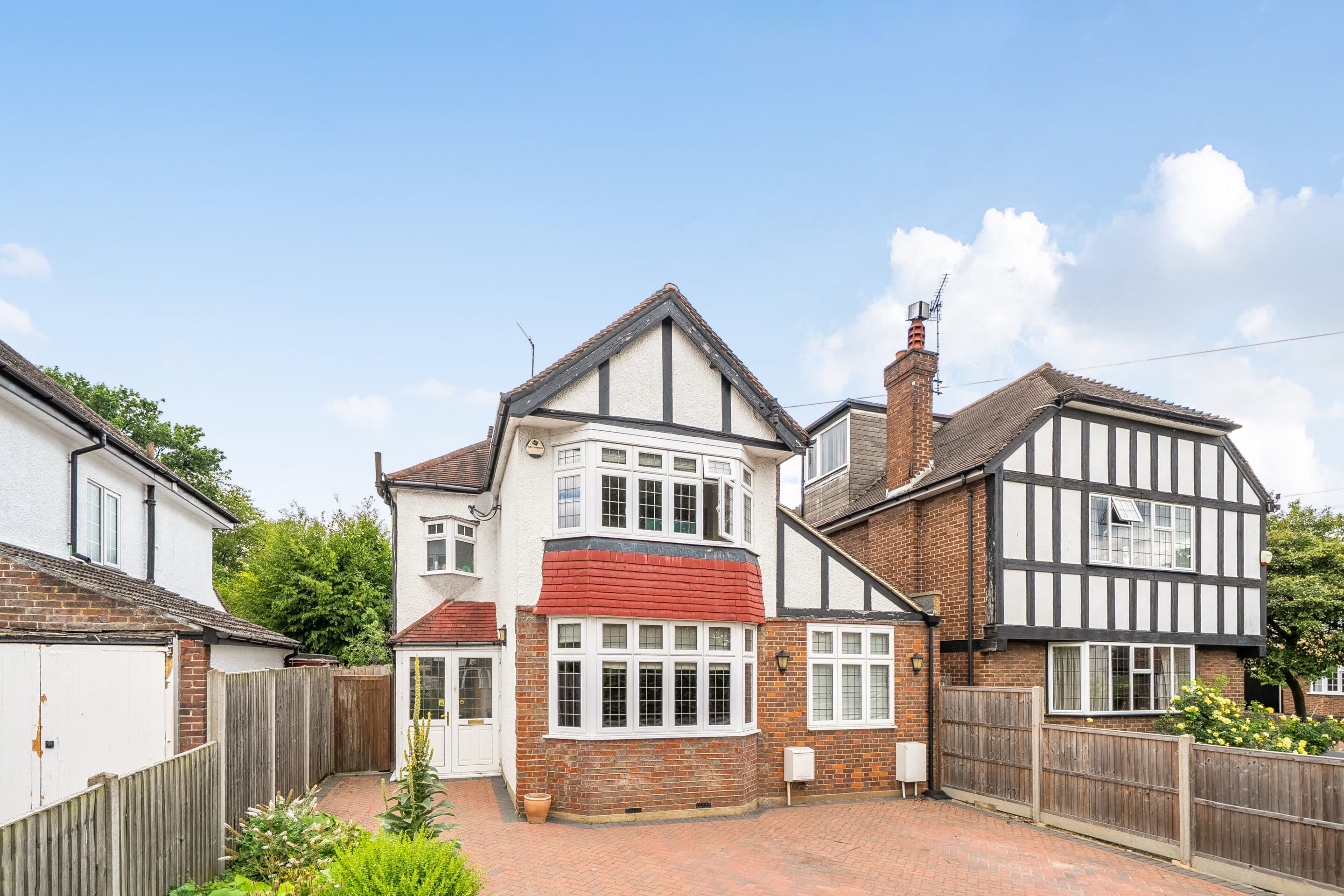 St. Martins Approach, Ruislip, HA4